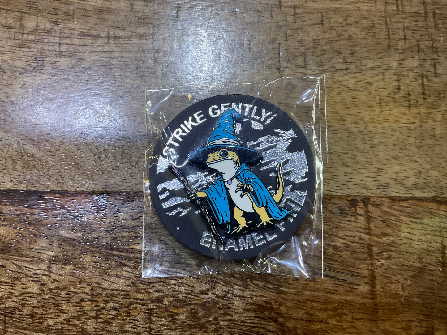 LIZARD WIZARD ENAMEL PIN
