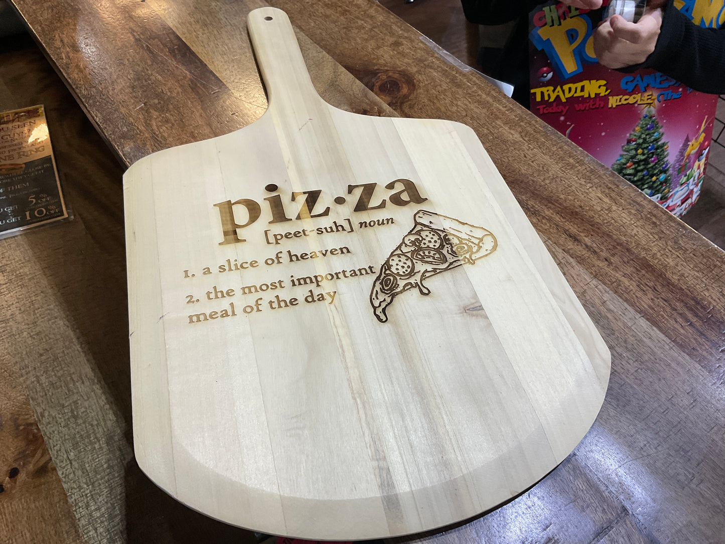 PIZZA PEEL CUTTING BOARD