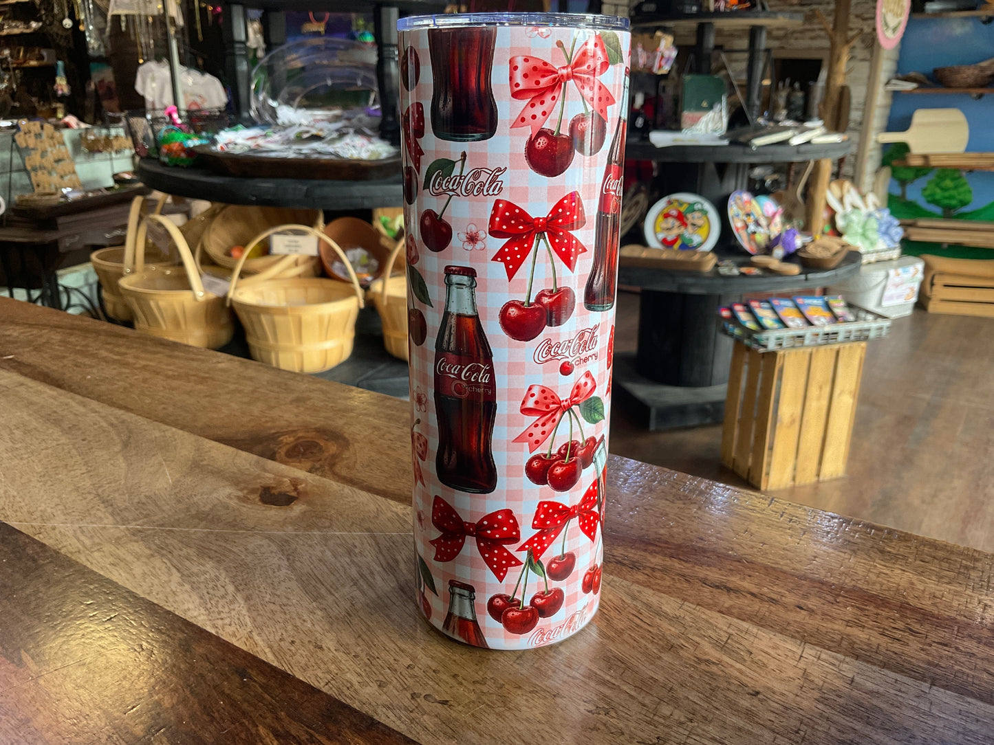 DR. PEPPER BOWS TUMBLER (20 oz) w/lid, straw