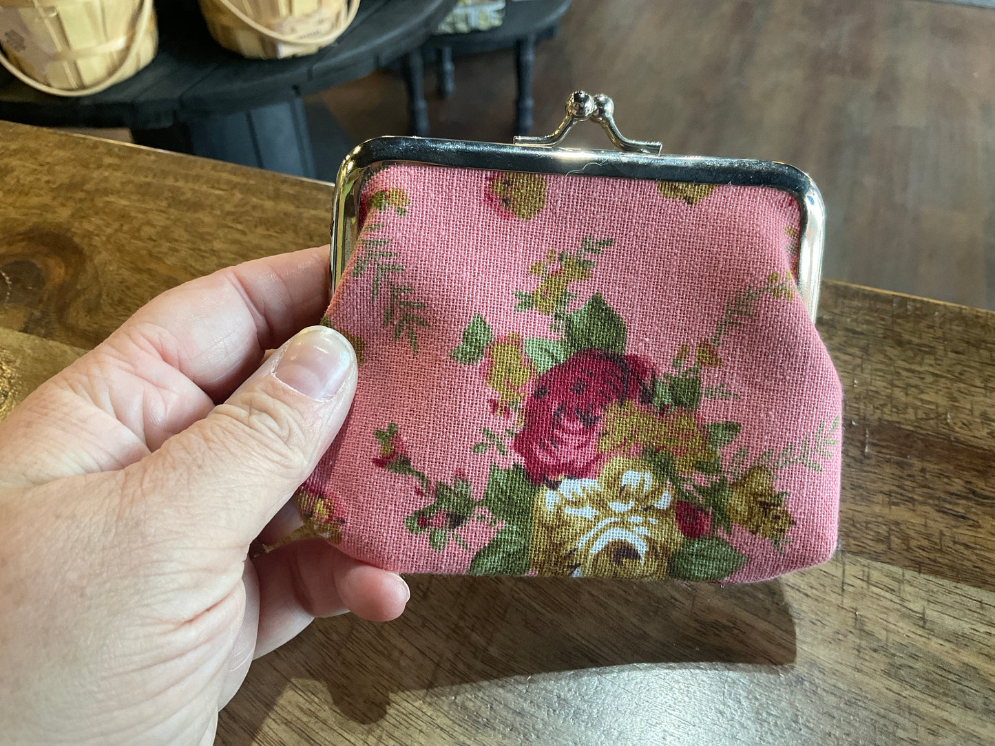 FLORAL COIN PURSE