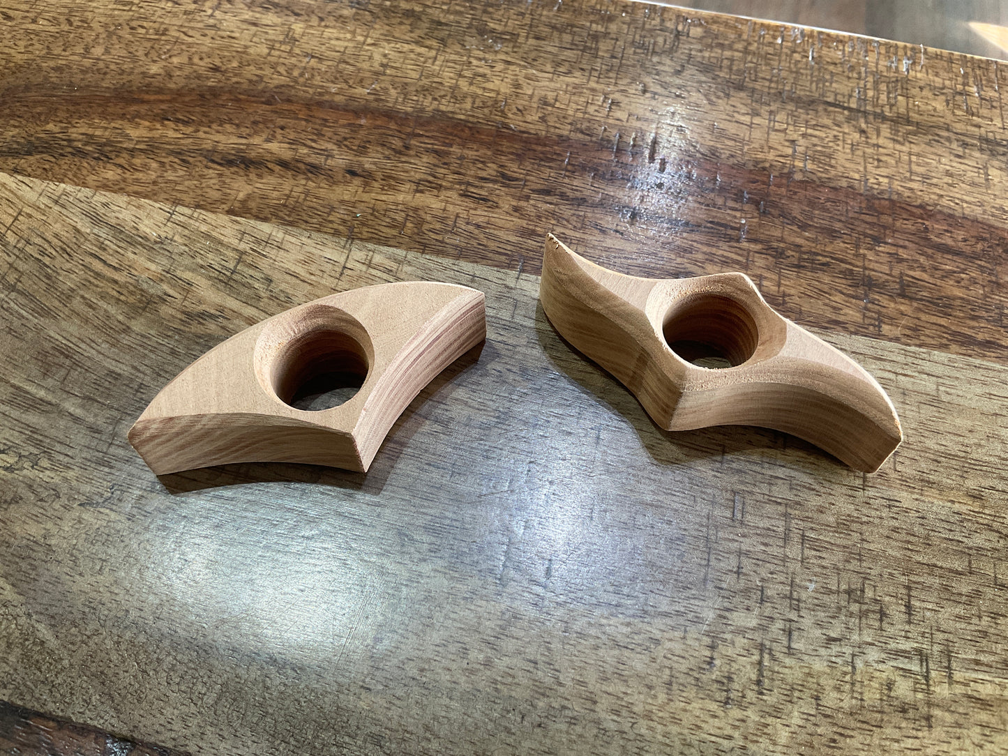 BOOK HOLDER WOOD CARVED