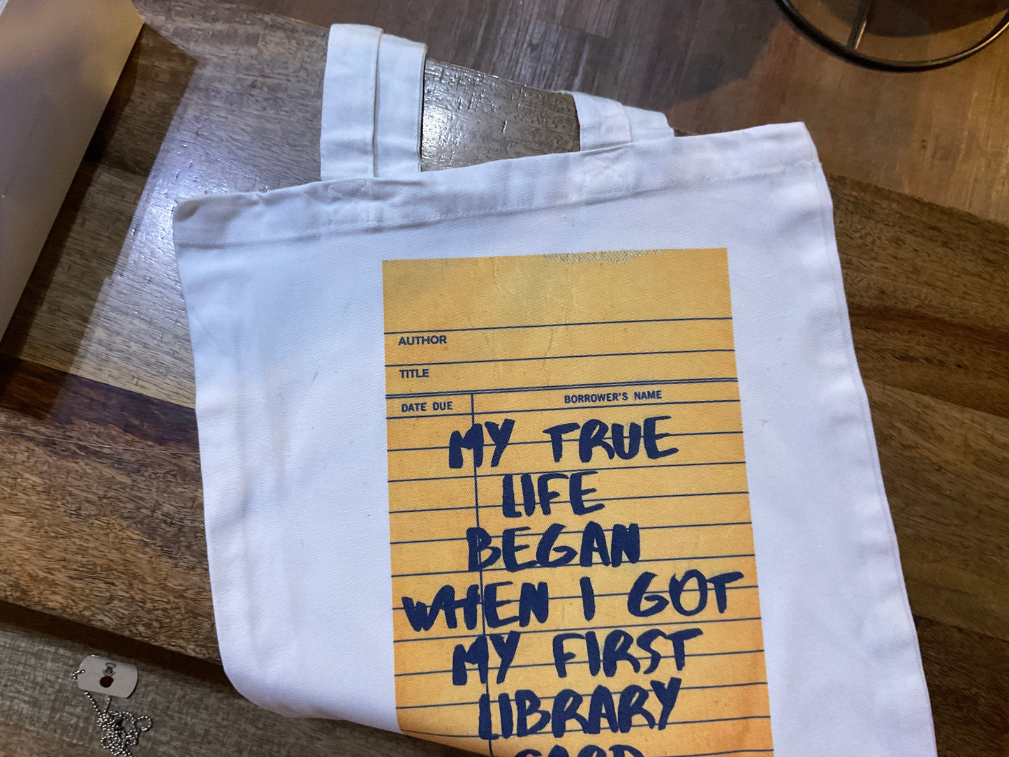 THEMED CANVAS TOTES MED