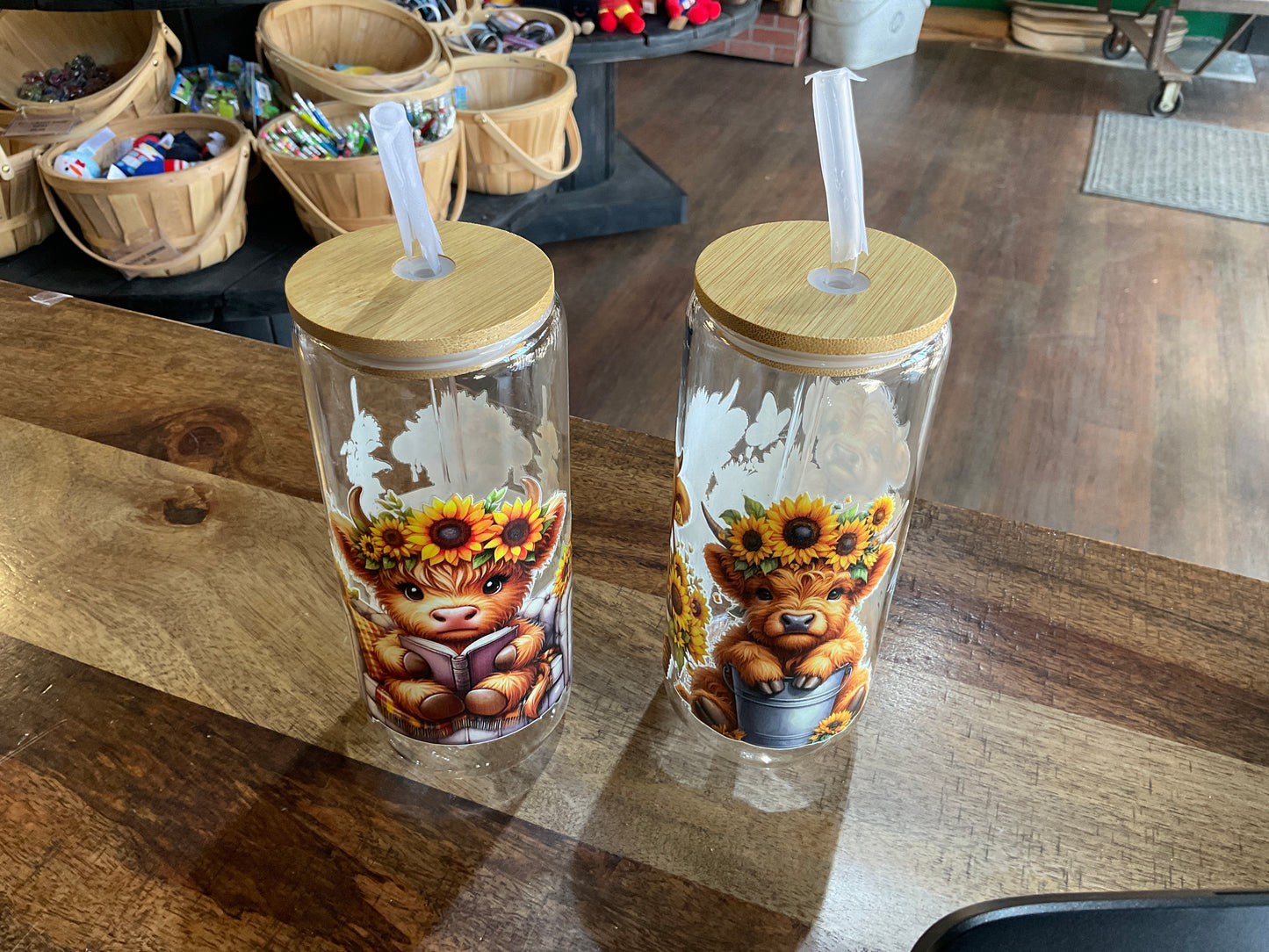 20oz HIGHLAND COW GLASS CAN