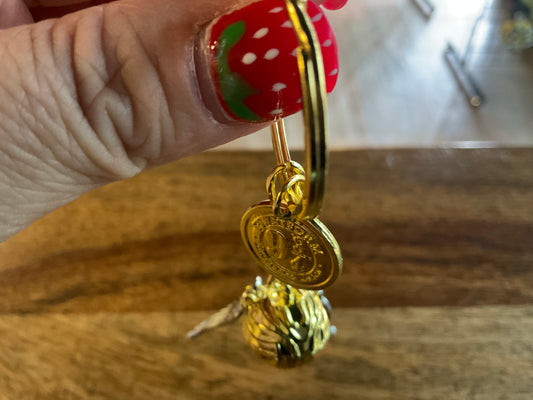 HARRY POTTER GOLDEN SNITCH KEYCHAIN