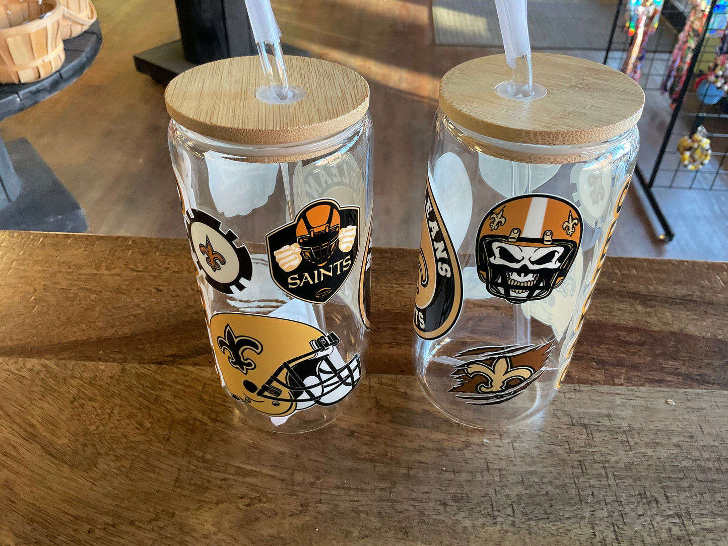 New Orleans Saints glass can w/ UV dtf lid and glass straw