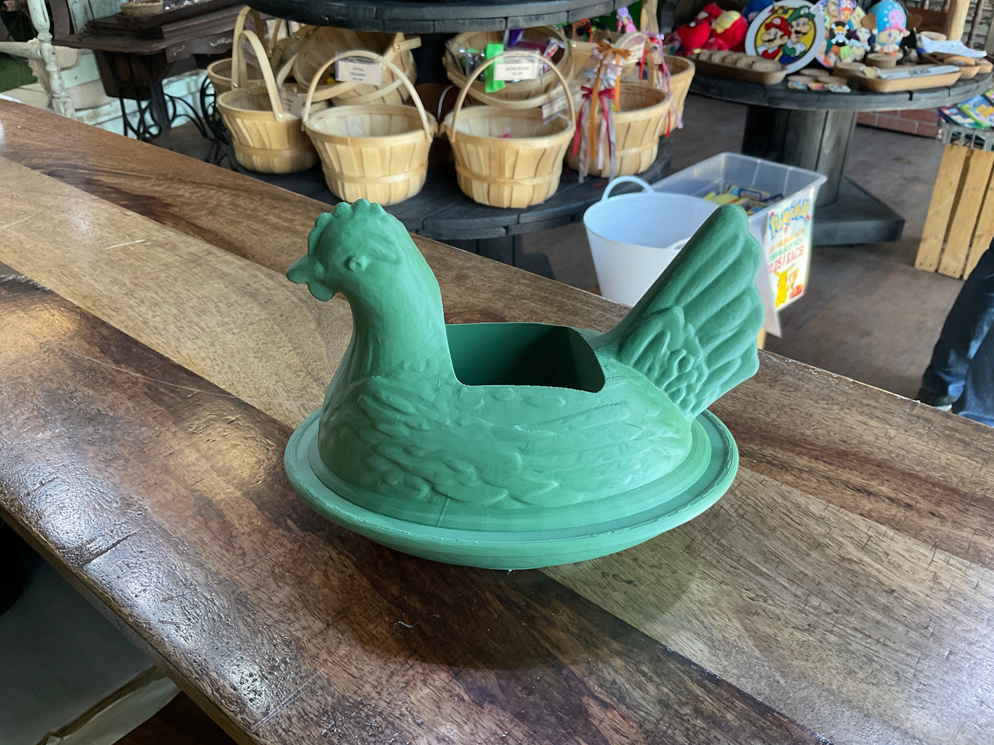 3D-P HEN IN A NEST (Bath & Body Works) SOAP DISPENSER