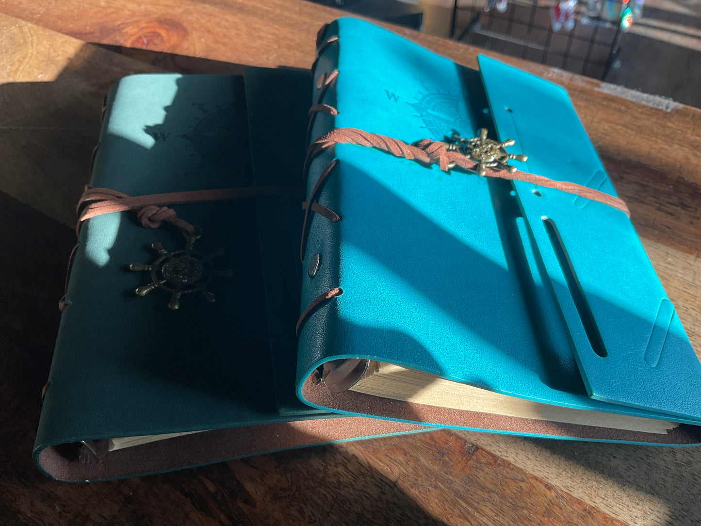 CAPTAINS JOURNAL LEATHERETTE MED