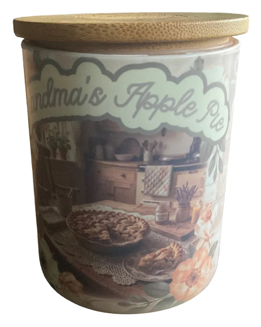 GRANDMA’S APPLE PIE (HEART OF HOME) CANDLE (10oz)