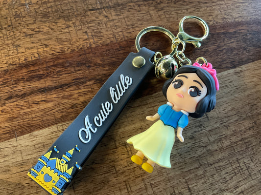 DISNEY SNOW WHITE POP FIGURE KEYCHAIN