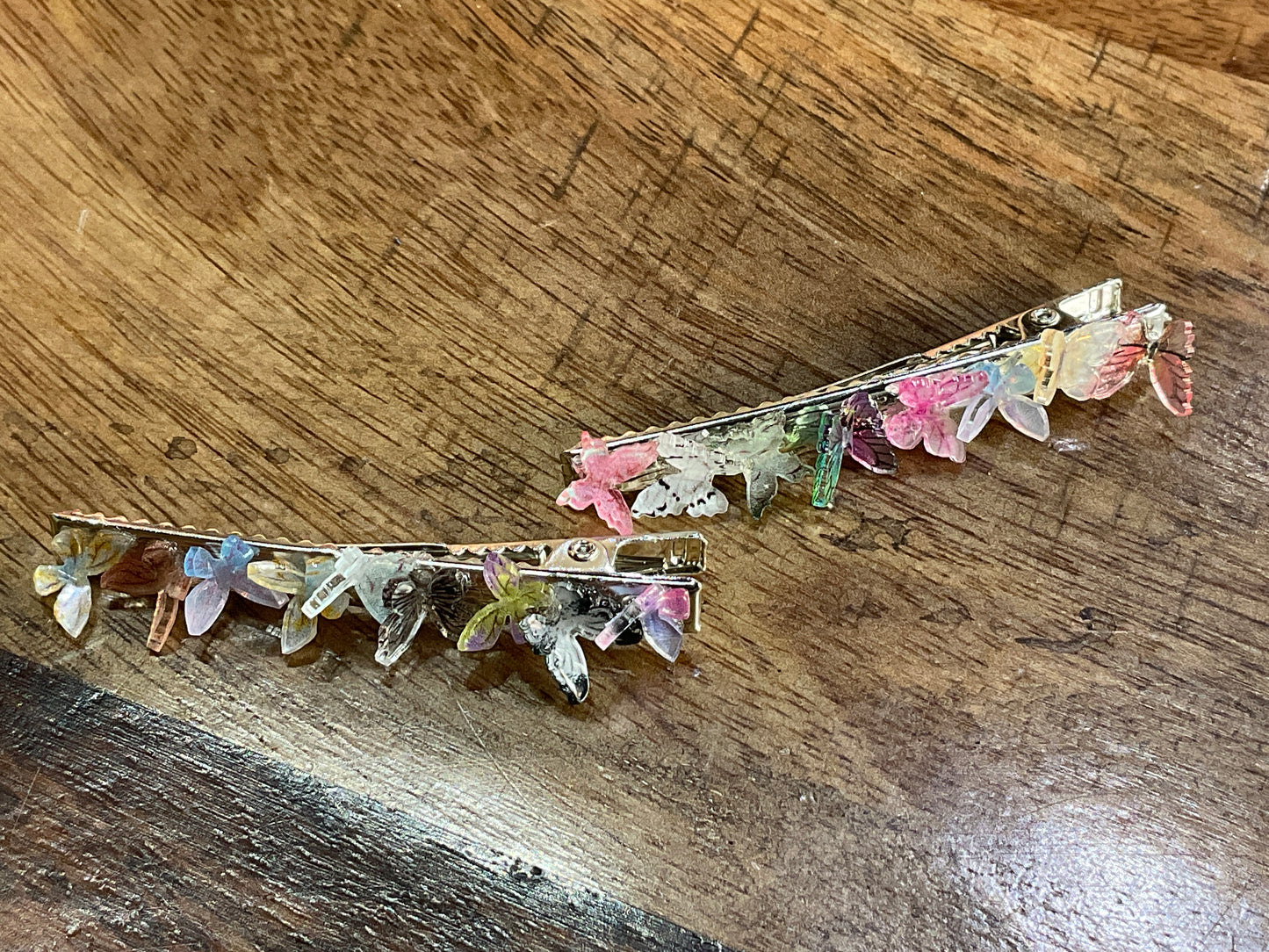 TINY BUTTERFLY HAIR CLIP